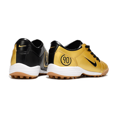 Scarpa da calcio Nike Total 90 III Turf TF oro e nero