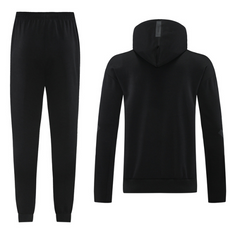 Conjunto Adidas Cold Black: abrigo y pantalón