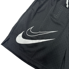 Pantalones cortos Nike blancos y negros