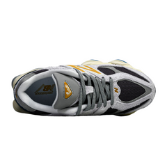 Scarpe casual New Balance 9060 bianche e nere